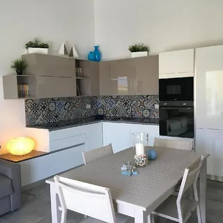 Ferienhaus In Mit Grill, Garten Und Terrasse Budoni