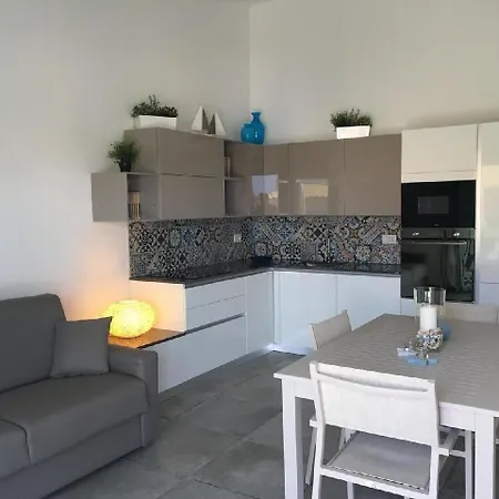 Feriehus Ferienhaus In Mit Grill, Garten Und Terrasse Budoni